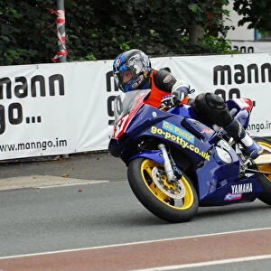 Martin Davis (Yamaha) 2013 Newcomers Manx Grand Prix