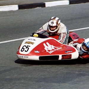 Martinel Franco & Mariono Sanna (Yamaha) 1981 Sidecar TT