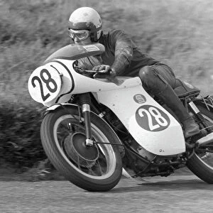 Martyn Ashwood (Triumph) 1970 Production 750 TT