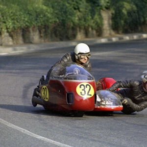 Maurice Candy & Eddy Fletcher (BSA) 1971 750 Sidecar TT