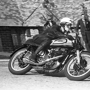 Maurie Quincey (Norton) 1955 Junior TT