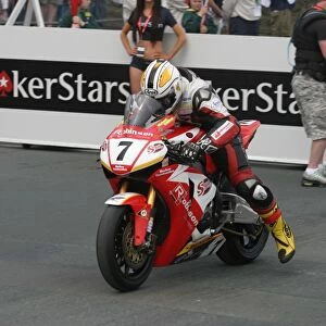 Michael Dunlop (Honda) 2010 Superbike TT