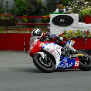 Michael Dunlop (Honda) 2013 Superstock TT Michael Dunlop (Honda) 2013 Superstock TT