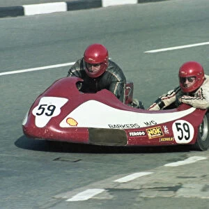 Michael Miller & Robert Averill (RBS Yamaha) 1981 Sidecar TT