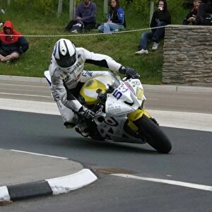 Michael Russell (Yamaha) 2010 Supersport TT