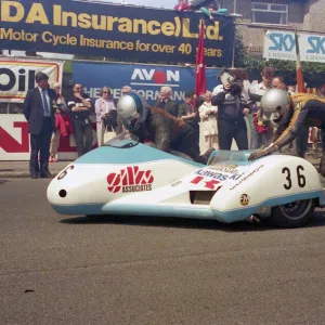 Michael Staiano & Alan Fisher (Yamaha) 1987 Sidecar TT