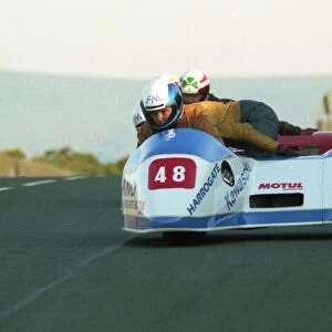 Michael Staiano & Peter Willis (Windle Yamaha) 1990 Sidecar TT