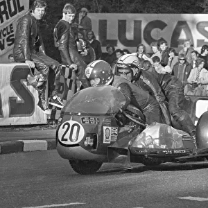 Mick Boddice & Kenny Williams (Kawasaki) 1973 750 Sidecar TT