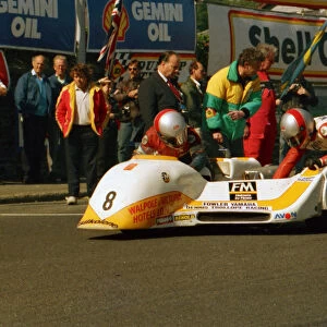 Mick Burcombe & Colin Hardman (Ireson Yamaha) 1988 Sidecar TT