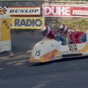 Mick Burcombe & Colin Hardman (Ireson Yamaha) 1987 Sidecar TT