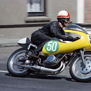 Mick Chatterton (Yamaha) 1967 Lightweight TT