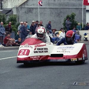 Mick Hamblin & Keith Roberts (Yamaha) 1990 Sidecar TT