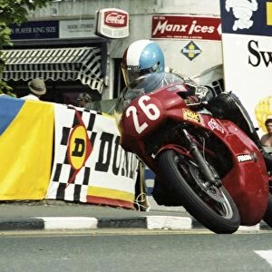 Mick Hunt (Kawasaki) 1982 Formula One TT