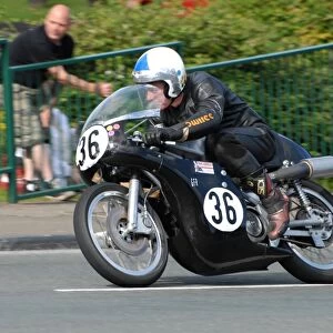 Mick Moreton (Seeley) 2007 Junior Classic Manx Grand Prix