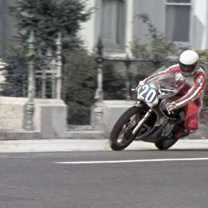 Mick Noblett (Yamaha) 1983 Junior Manx Grand Prix