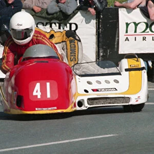 Mick Thompson & Simon Moody (IMM Honda) 1999 Sidecar TT