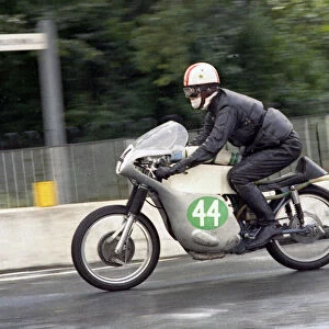 Mick Walker (Ducati) 1967 Lightweight Manx Grand Prix