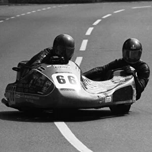 Mike Barry & Martin Rodgers (Suzuki) 1986 Sidecar TT
