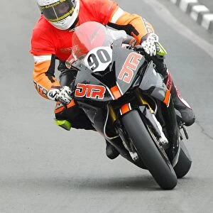 Mike Booth (Kawasaki) 2016 Superbike TT