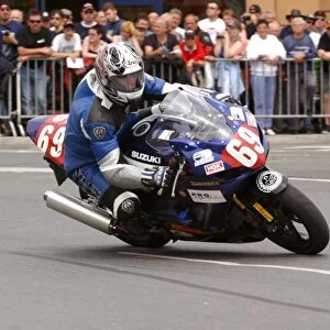 Mike Crellin (Suzuki) 2004 Production 1000 TT