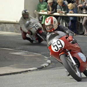 Mike Harrison (Aermacchi) 1974 Junior Manx Grand Prix