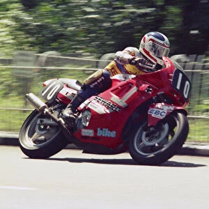 Mike Seward (Honda) 1987 Formula Two TT