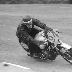 Bill Milne (BSA) 1958 Junior Snaefell Manx Grand Prix