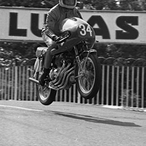 Neil Kelly (Honda) 1975 Production TT