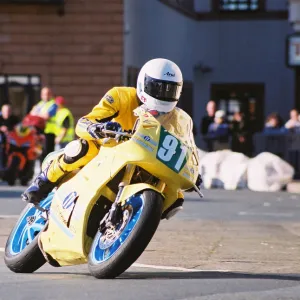 Neil Pearson (Honda) Lightweight 400 TT