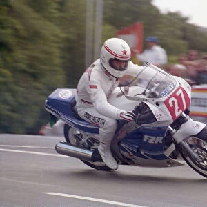 Neil Tuxworth (Yamaha) 1988 Production A TT