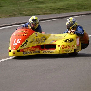 Nigel Connole & Dennis Lowther (Shelbourne Honda) 2004 Sidecar TT