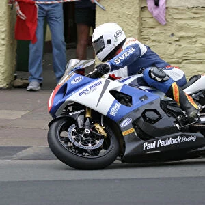 Nigel Davies (Suzuki) 2004 Production 1000 TT
