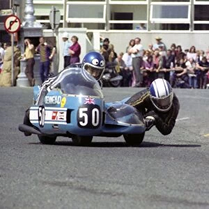 Nigel Rollason & Mick Coomber (Devimead BSA) 1976 500cc Sidecar TT