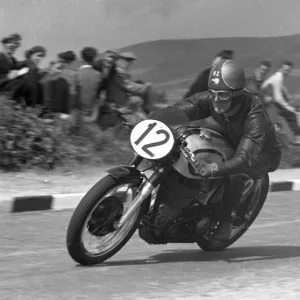 Noel McCutcheon (Norton) 1957 Senior TT