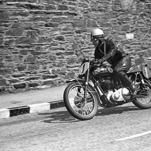 Norman Sweetman (Ariel) 1954 Senior Clubman TT