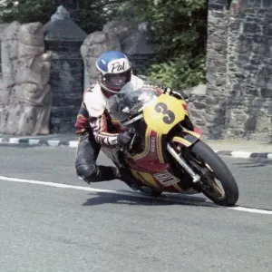 Pat Hennen Suzuki 1978 Senior TT Print Pat Hennen Suzuki 1978 Senior TT Print