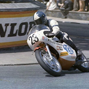 Paul Cott (Yamaha) 1973 Junior TT