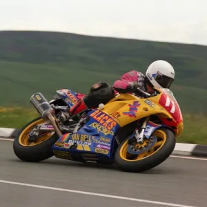 Paul Hunt (Yamaha) 1998 Production TT