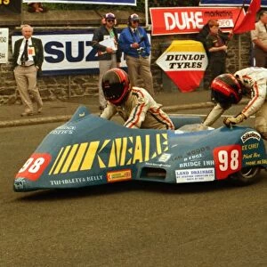 Paul Kneale & Brian Kneale (Shelbourne Yamaha) 1988 Sidecar TT