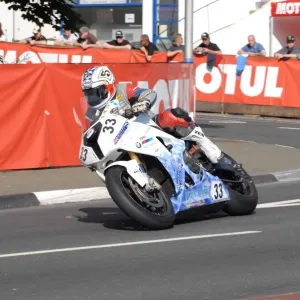 Paul Shoesmith (BMW) 2011 Senior TT Paul Shoesmith (BMW) 2011 Senior TT