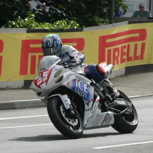 2007 Senior TT Print of Paul Shoesmith on Yamaha at Quarter Bridge 2007 Senior TT Print of Paul Shoesmith on Yamaha at Quarter Bridge