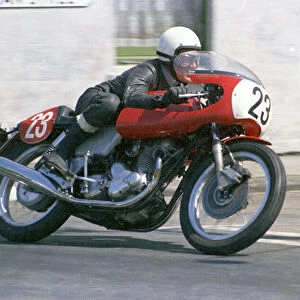 Paul Smart (Norton) 1969 Production TT