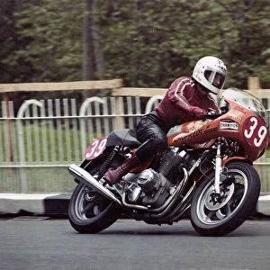 Pete Davies (Laverda) 1980 Formula One TT