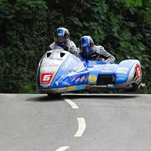 Pete Founds & Jevan Walmsley (DDM Suzuki) 2018 Sidecar TT