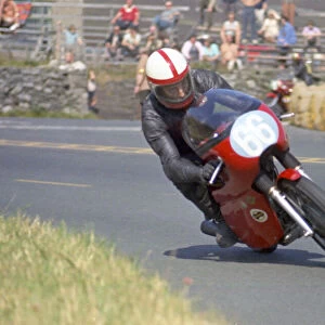 Pete Lovatt (Ducati) 1972 Junior Manx Grand Prix