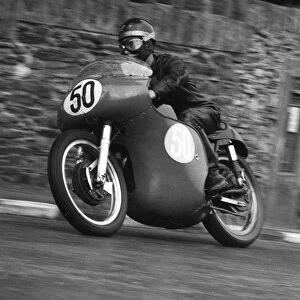 Peter Huby (AJS) 1962 Junior Manx Grand Prix practice