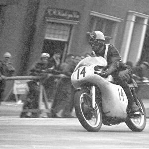 Peter Kielty (Norton) 1962 Senior Manx Grand Prix