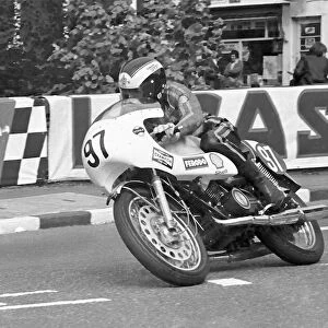 Peter McKinley (Yamaha) 1973 Production TT