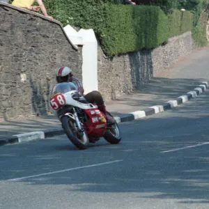 Peter Taylor (P&M Kawasaki) & Mal Kirwan (Suzuki) 1978 Formula One TT