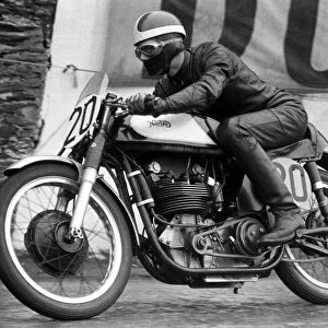 Phil Carter (Telfer Norton) 1955 Lightweight TT